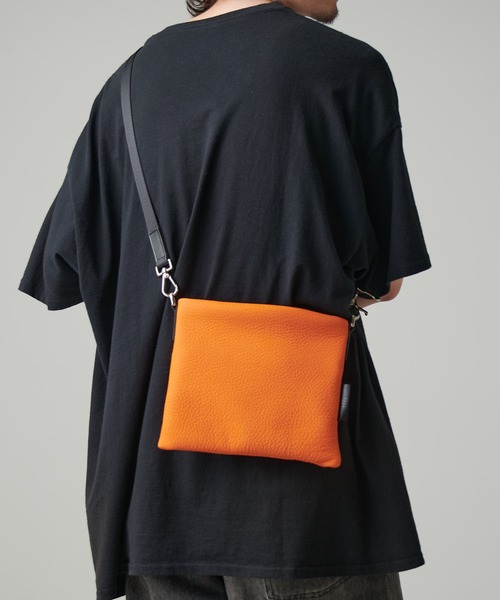 ITTI(イッチ)の「【ITTI / イッチ】Sacoche S diplo sky(サコッシュ)(ショルダーバッグ・メンズ・ブラック/グレー系その他/グレー/オレンジ/ブラウン/パープル・FREE)」の20枚目の写真
