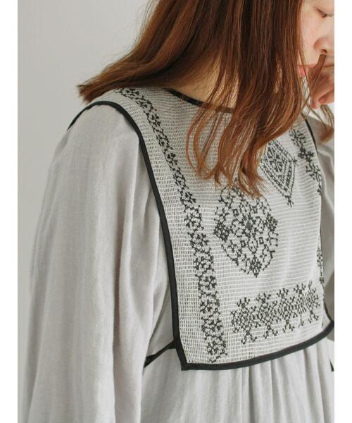 【セール】メッシュ刺繍ベスト付ワンピース（ワンピース）｜TSUHARU by Samansa Mos2（ツハルバイサマンサモスモス）