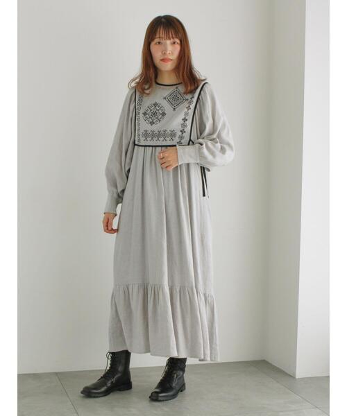 【セール】メッシュ刺繍ベスト付ワンピース（ワンピース）｜TSUHARU by Samansa Mos2（ツハルバイサマンサモスモス）