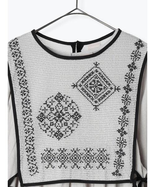 【セール】メッシュ刺繍ベスト付ワンピース（ワンピース）｜TSUHARU by Samansa Mos2（ツハルバイサマンサモスモス）