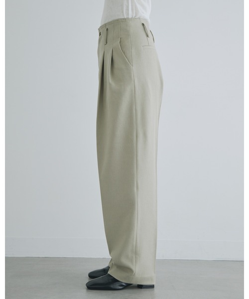 kiehtova（キエトヴァ）の「【kiehtova】FORM PANTS/フォーム パンツ（スラックス・レディース・ブラック/ベージュ・M/L）」の10枚目の写真