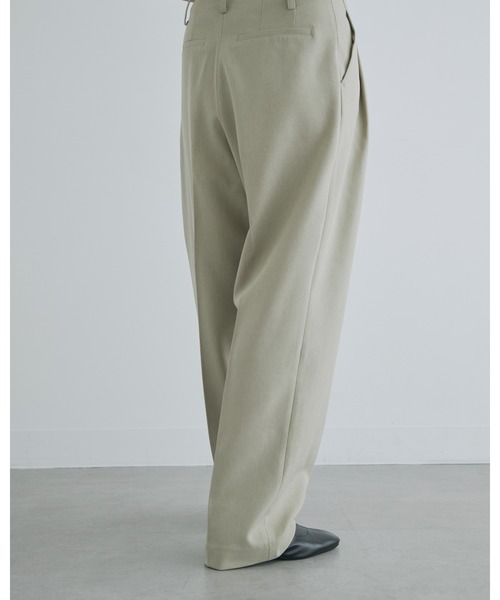 kiehtova（キエトヴァ）の「【kiehtova】FORM PANTS/フォーム パンツ（スラックス・レディース・ブラック/ベージュ・M/L）」の11枚目の写真