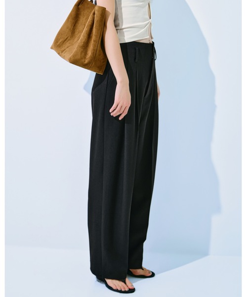 kiehtova(キエトヴァ)の「【kiehtova】FORM PANTS/フォーム パンツ(スラックス・レディース・ブラック/ベージュ・M/L)」の21枚目の写真