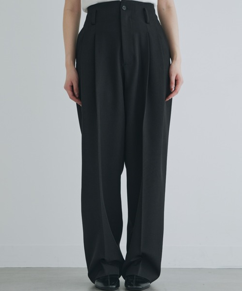 kiehtova(キエトヴァ)の「【kiehtova】FORM PANTS/フォーム パンツ(スラックス・レディース・ブラック/ベージュ・M/L)」の20枚目の写真