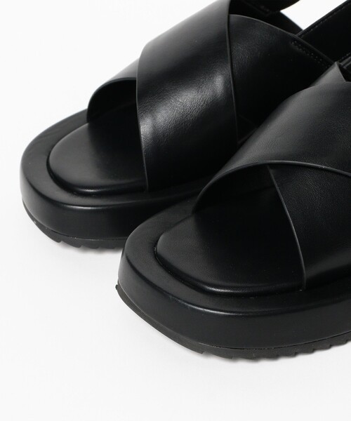 Ray BEAMS（レイビームス）の「クロス ベルト サンダル（サンダル・レディース・ライトブルー/ブラック/オフホワイト・36/38/37）」の15枚目の写真