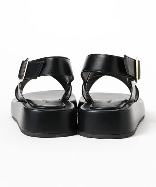 Ray BEAMS（レイビームス）の「クロス ベルト サンダル（サンダル・レディース・ライトブルー/ブラック/オフホワイト・36/38/37）」の19枚目の写真