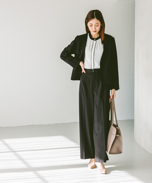 GLOBAL WORK（グローバルワーク）の「ウツクシルエットプレミアムワイドパンツ/252422（その他パンツ・レディース・ベージュ/ライトグレー/グレイッシュベージュ/ブラック/ネイビー系9・LARGE/MEDIUM/SMALL/X-SMALL/XX-LARGE/X-LARGE）」の8枚目の写真