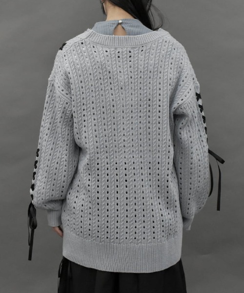 axes femme POETIQUE（アクシーズファムポエティック）の「レースアップデザインカーディガン（カーディガン/ボレロ・レディース・グレー/ブラック/ブルーグリーン・MEDIUM）」の5枚目の写真