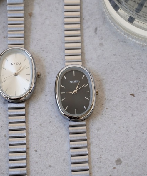 ammy.（エイミードット）の「【 ammy. / エイミードット 】 オーバル フレーム 腕時計（アナログ腕時計・レディース・ブラック×シルバー/ホワイト系/ゴールド系/ブラック系/シルバー系/ブラック×ゴールド・FREE）」の3枚目の写真