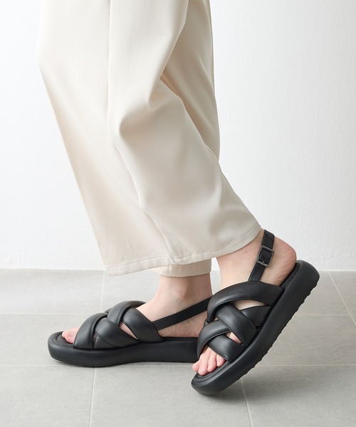 coca(ANDEX shoes product)(コカ)の「かかとベルト ボリューム パテッド クロスサンダル(サンダル・レディース・ブラック・SMALL/MEDIUM/LARGE)」の12枚目の写真
