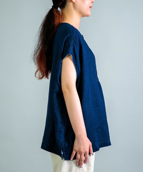OMNIGOD（オムニゴッド）の「[ OMNIGOD womens / オムニゴッド ] インディゴ二重ガーゼ アトリエフレンチスリーブシャツ（シャツ/ブラウス・レディース・インディゴブルー・FREE）」の9枚目の写真