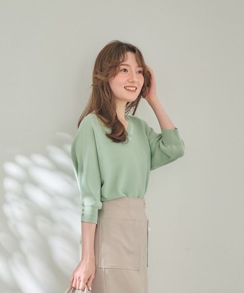 12Twelve Agenda(トゥエルブ アジェンダ)の「前後2wayラメシアーネックドルマンニットプルオーバー(ニット/セーター・レディース・ブラック/オフホワイト/ミント/ラベンダー/ピンク/ブラウン/ブルーグリーン・M)」の21枚目の写真