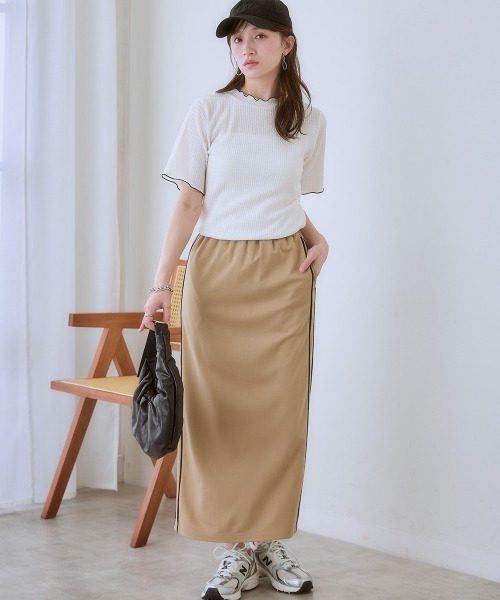 SMILE LAND（スマイルランド）の「＜大きいサイズ＞ 配色カットソージャガード半袖プルオーバー（Tシャツ/カットソー・レディース・ブラック系/ホワイト系・L/LL/3L/4L/5L）」の5枚目の写真