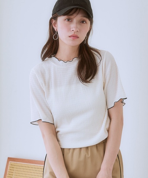 SMILE LAND（スマイルランド）の「＜大きいサイズ＞ 配色カットソージャガード半袖プルオーバー（Tシャツ/カットソー・レディース・ブラック系/ホワイト系・L/LL/3L/4L/5L）」の6枚目の写真