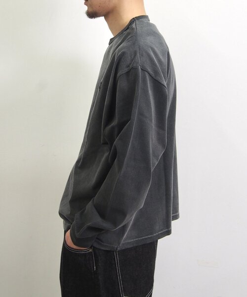 Sourcream(サワークリーム)の「2サイズ【SOURCREAM/サワークリーム】刺繍ロゴFADE ロンTEE(Tシャツ/カットソー・レディース・ブラック/グレー/ホワイト・LARGE/MEDIUM)」の5枚目の写真