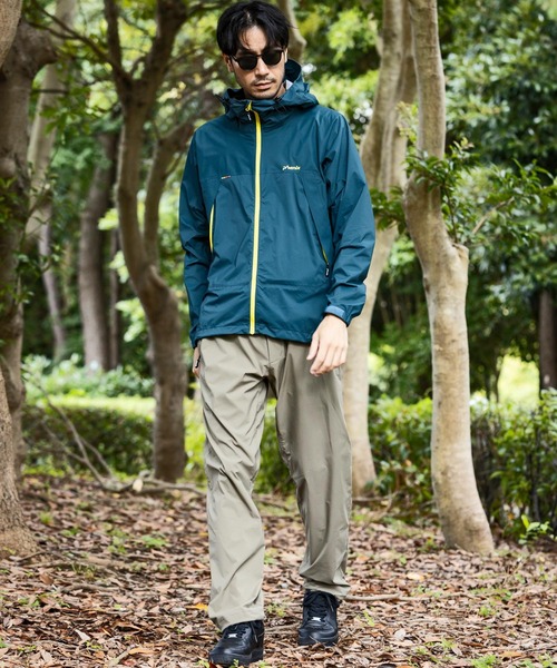 phenix outdoor(フェニックスアウトドア)の「phenix OUTDOOR(フェニックスアウトドア) メンズ 4WAYストレッチ マウンテンパーカー (耐水性 / 撥水加工)(マウンテンパーカー・メンズ・ダークグリーン/ブラック・L/M/S/XL)」の11枚目の写真