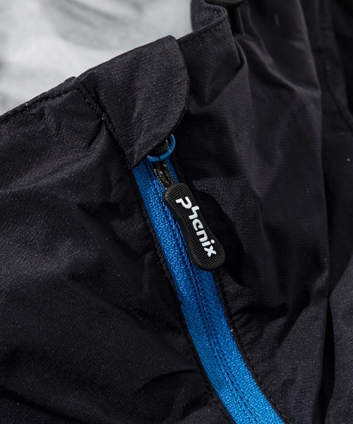 phenix outdoor(フェニックスアウトドア)の「phenix OUTDOOR(フェニックスアウトドア) メンズ 4WAYストレッチ マウンテンパーカー (耐水性 / 撥水加工)(マウンテンパーカー・メンズ・ダークグリーン/ブラック・L/M/S/XL)」の4枚目の写真