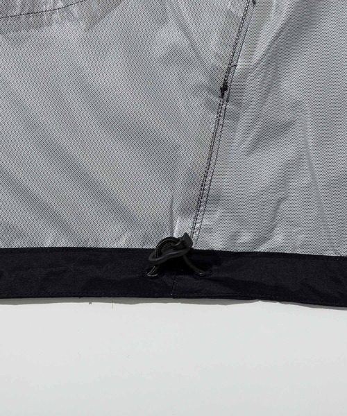 phenix outdoor(フェニックスアウトドア)の「phenix OUTDOOR(フェニックスアウトドア) メンズ 4WAYストレッチ マウンテンパーカー (耐水性 / 撥水加工)(マウンテンパーカー・メンズ・ダークグリーン/ブラック・L/M/S/XL)」の8枚目の写真