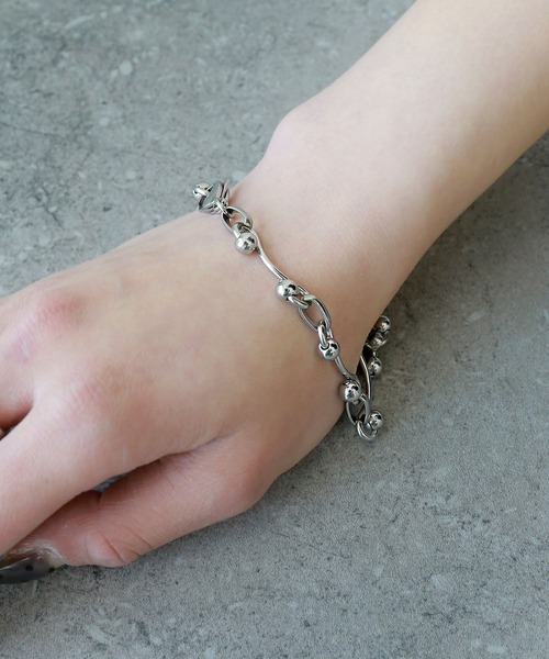 minsobi（ミンソビ）の「フロウチェーンブレスレット（ブレスレット・メンズ・シルバー・FREE）」の9枚目の写真