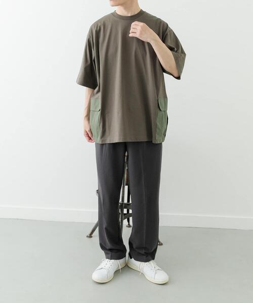 ITEMS URBANRESEARCH（アイテムズ アーバンリサーチ）の「サイドポケットキリカエクルーネックTシャツ（Tシャツ/カットソー・メンズ・ブラック/グレー系その他/カーキ/チャコールグレー/ホワイト・MEDIUM/LARGE/X-LARGE）」の10枚目の写真
