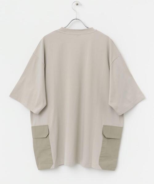 ITEMS URBANRESEARCH（アイテムズ アーバンリサーチ）の「サイドポケットキリカエクルーネックTシャツ（Tシャツ/カットソー・メンズ・ブラック/グレー系その他/カーキ/チャコールグレー/ホワイト・MEDIUM/LARGE/X-LARGE）」の21枚目の写真