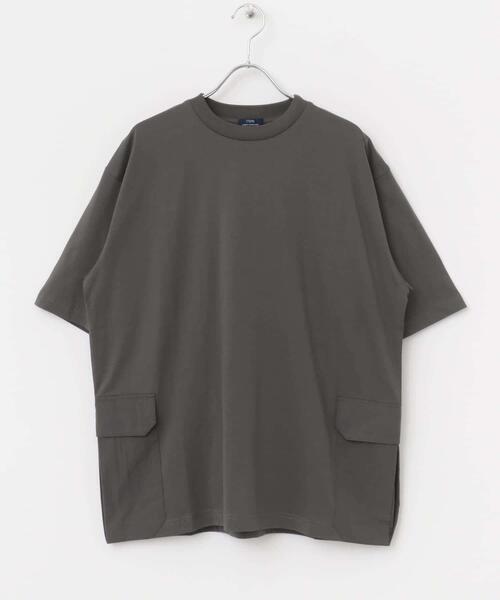ITEMS URBANRESEARCH(アイテムズ アーバンリサーチ)の「サイドポケットキリカエクルーネックTシャツ(Tシャツ/カットソー・メンズ・ブラック/グレー系その他/カーキ/チャコールグレー/ホワイト・MEDIUM/LARGE/X-LARGE)」の14枚目の写真