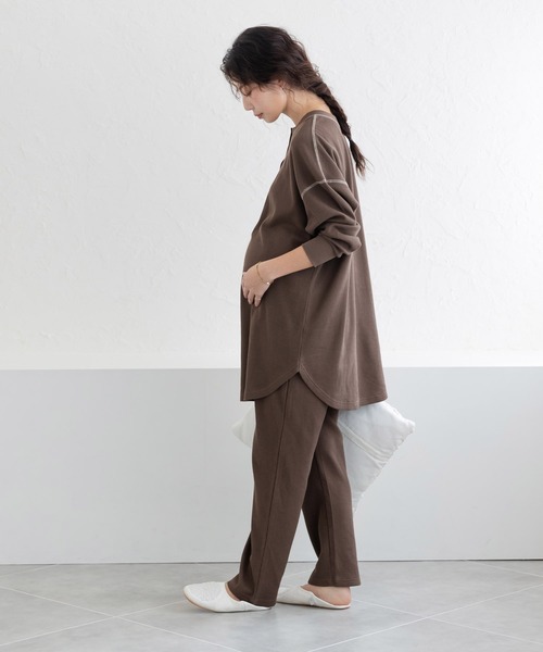 フェリシモMama(フェリシモママ)の「Moredde ワッフル素材のルームウェアセット(マタニティウェア/グッズ・レディース・ブラウン/ベージュ・M/LL/L)」の4枚目の写真