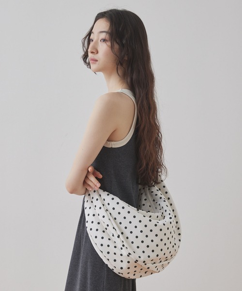 【韓国発】レトロムード漂う“ITAEWON”ラタンショルダーバッグ 韓国風レトロ風ショルダーバッグ | Bagoodtimeshop