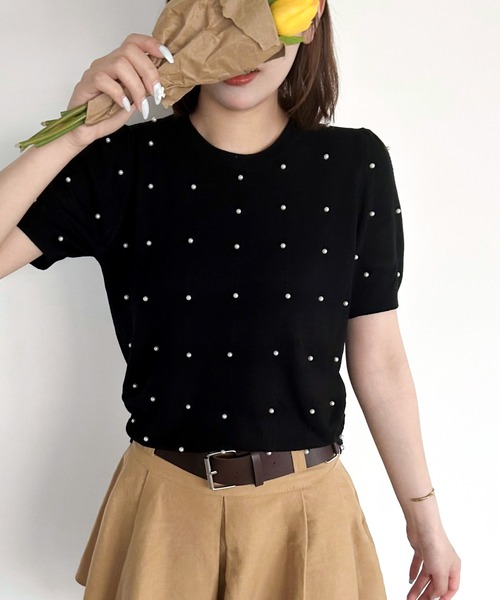 Mejoul（メジュール）の「パステルカラー パフスリーブ パール付き サマーニット（ニット/セーター・レディース・イエロー/ホワイト/ピンク/グリーン/ブラック/ブルー・F）」の17枚目の写真