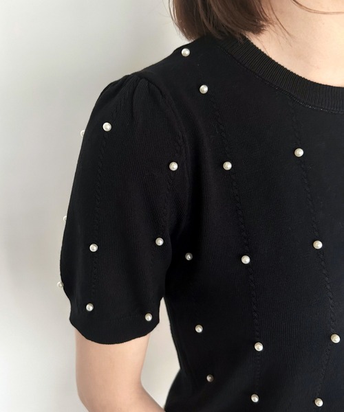 Mejoul（メジュール）の「パステルカラー パフスリーブ パール付き サマーニット（ニット/セーター・レディース・イエロー/ホワイト/ピンク/グリーン/ブラック/ブルー・F）」の20枚目の写真