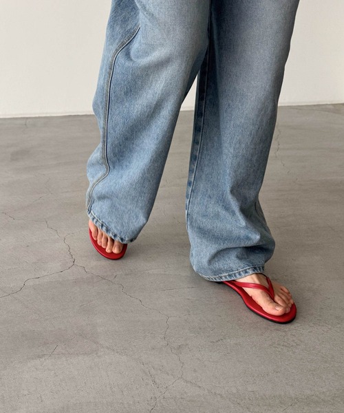 CANAL JEAN(キャナルジーン)の「El mar トングペタサンダル(サンダル・レディース・ブラック/レッド/シルバー・23.5/24/24.5)」の10枚目の写真