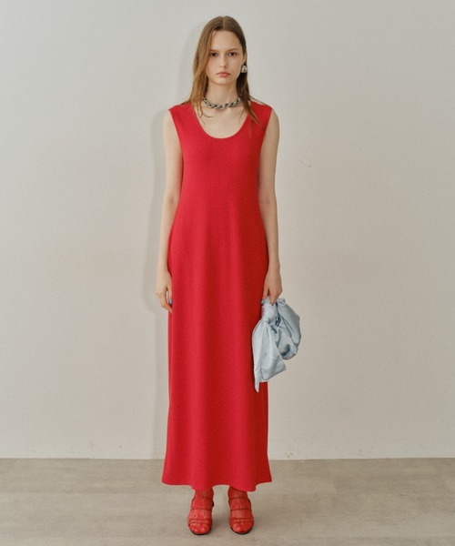 yae（ヤエ）の「2way U-neck sleeve dress / 2wayUネックスリーブレスドレス（ワンピース・レディース・ブラック/ブラウン/レッド・36/38）」の4枚目の写真