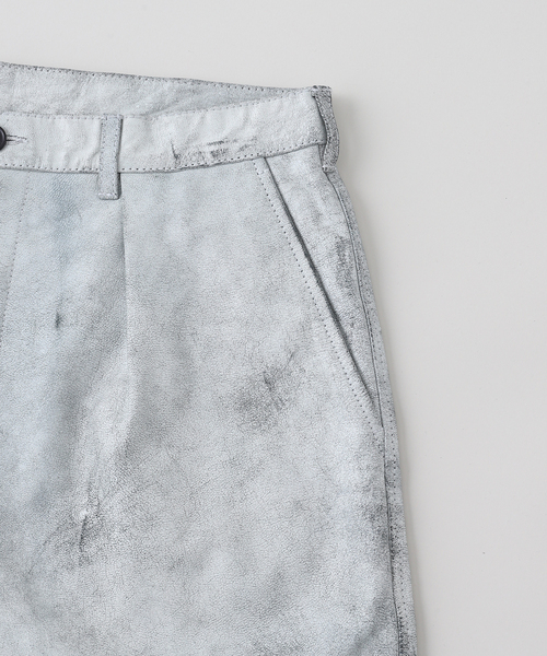 JOURNAL STANDARD（ジャーナルスタンダード）の「ゴート クラック ショーツ（その他パンツ・メンズ・ホワイト/ブラック系その他・LARGE/MEDIUM）」の4枚目の写真