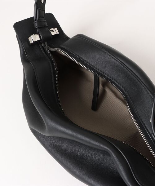 Scrap Book（スクラップブック）の「【BONASTRE】RING CROSSBODY S（ショルダーバッグ・レディース・ブラック/ブラウン・FREE）」の5枚目の写真