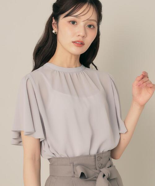 couture brooch(クチュールブローチ)の「【キレイめ・通勤】前後2WAY楊柳フレアー袖ブラウス(シャツ/ブラウス・レディース・ホワイト系3/ライトグレー/ブラック・36/38/40/42)」の1枚目の写真