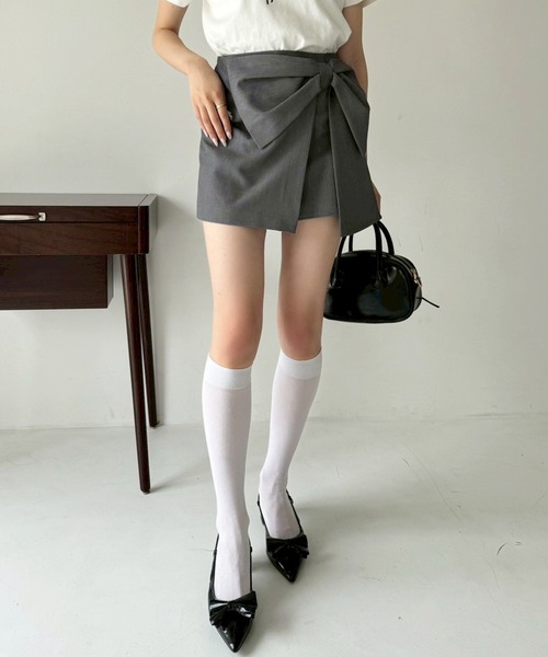 one after another NICE CLAUP(ワンアフターアナザーナイスクラップ)の「ビッグリボンミニスカパン(スカート・レディース・ブラック/オフホワイト/グレー・FREE)」の18枚目の写真