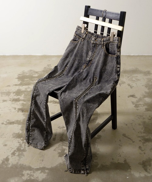 Revo.（レボ）の「デニム×ジャージ ジップデザイン リメイク風パンツ（デニムパンツ・メンズ・ブラック/ブルー/ブラック系その他・M/L）」の22枚目の写真