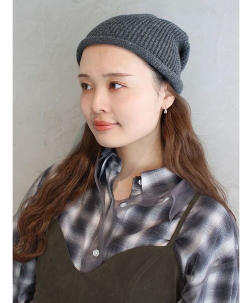 Ungrid（アングリッド）の「リボンデザインニット帽（ニットキャップ/ビーニー・レディース・チャコールグレー/ブラウン・FREE）」の9枚目の写真