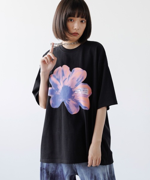 PBLIM(ページボーイリム)の「《UNISEX》サーモフラワーTシャツ(Tシャツ/カットソー・レディース・ブラック/オフホワイト・MEDIUM/LARGE)」の22枚目の写真