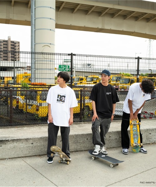 DC SHOES（ディーシーシューズ）の「25 PM STAR SS /DCパックマングラフィック半袖Tシャツ（Tシャツ/カットソー・メンズ・ブラック/ホワイト・MEDIUM/LARGE/X-LARGE）」の5枚目の写真