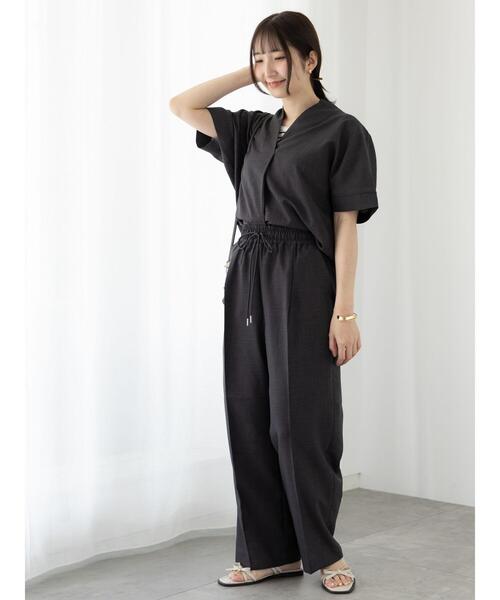 Te chichi TERRASSE（テチチテラス）の「【セットアップ可】麻調スキッパーブラウス（シャツ/ブラウス・レディース・ベージュ/チャコールグレー/ブラック・F）」の17枚目の写真