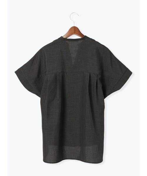 Te chichi TERRASSE（テチチテラス）の「【セットアップ可】麻調スキッパーブラウス（シャツ/ブラウス・レディース・ベージュ/チャコールグレー/ブラック・F）」の9枚目の写真