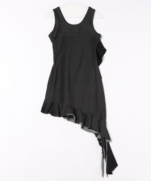 ANDERSSON BELL(アンダースンベル)の「FLOW RUFFLE DRESS(ドレス・レディース・ブラック・SMALL/MEDIUM)」の6枚目の写真