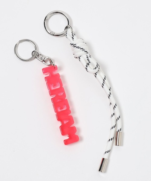 HEREIAM(ヘレイアム)の「【HEREIAM】ネオンロゴチャーム(キーホルダー・レディース・イエロー/レッド/バイオレット・FREE)」の21枚目の写真