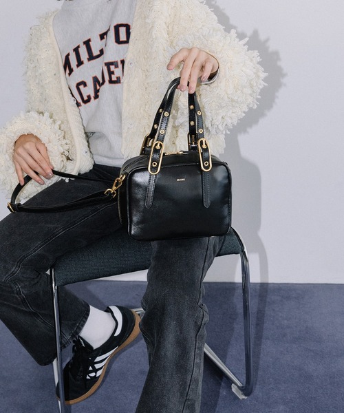 Beau're(ヴュレ)の「BEAURE Classical 2Way ボストン Bag(ボストンバッグ・レディース・ブラウン/ブラック/カーキ/ワイン・FREE)」の2枚目の写真