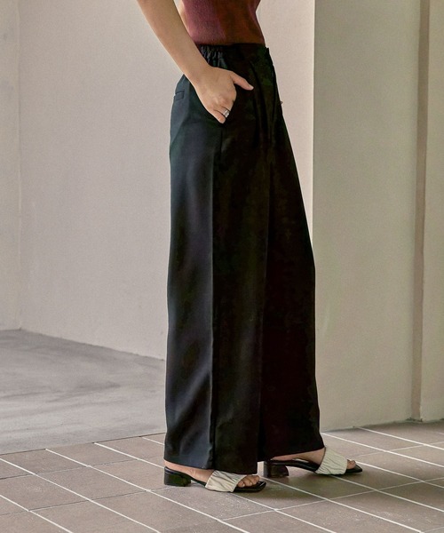 LEPSIM（レプシィム）の「ハニカムドビーストレートパンツ　523884（その他パンツ・レディース・ブラック/グレー/カーキブラウン・MEDIUM/LARGE）」の15枚目の写真