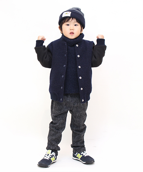 CIAOPANIC TYPY(チャオパニックティピー)の「アルパカミックスストレッチリブタートル(ニット/セーター・キッズ・オフホワイト/ネイビー・105/115/135/95/125)」の5枚目の写真