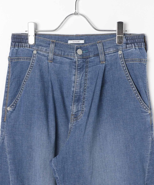 BAYFLOW（ベイフロー）の「[軽量ストレッチ]ソフトデニムワイドツイストパンツ（デニムパンツ・メンズ・サックスブルー/スカイブルー・LARGE/SMALL/MEDIUM）」の21枚目の写真