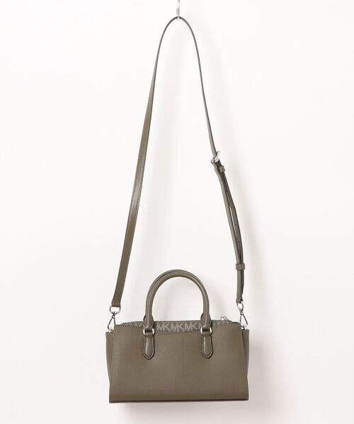 MICHAEL KORS(マイケルコース)の「ARDEN SM TZ MSGR クロスボディ(ショルダーバッグ・レディース・オリーブ・FREE)」の2枚目の写真