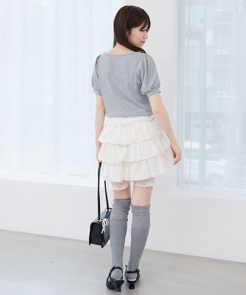 MAJESTIC LEGON（マジェスティックレゴン）の「ギャザードッキングカットトップス（Tシャツ/カットソー・レディース・ブラウン/グレー/アイボリー/ブラック・MEDIUM）」の15枚目の写真